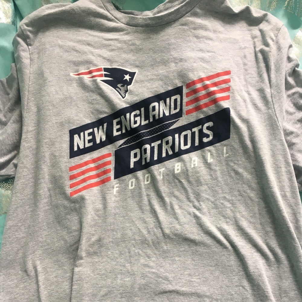 New England Patriots t shirt